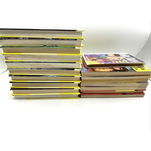 Lot of 19 Nancy Drew Series by Carolyn Keene HARDCOVER/PAPE RBACK - Picture 5 of 10